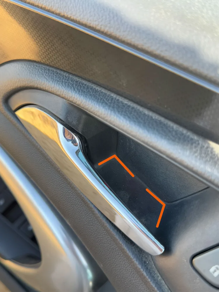 Door handle recess
